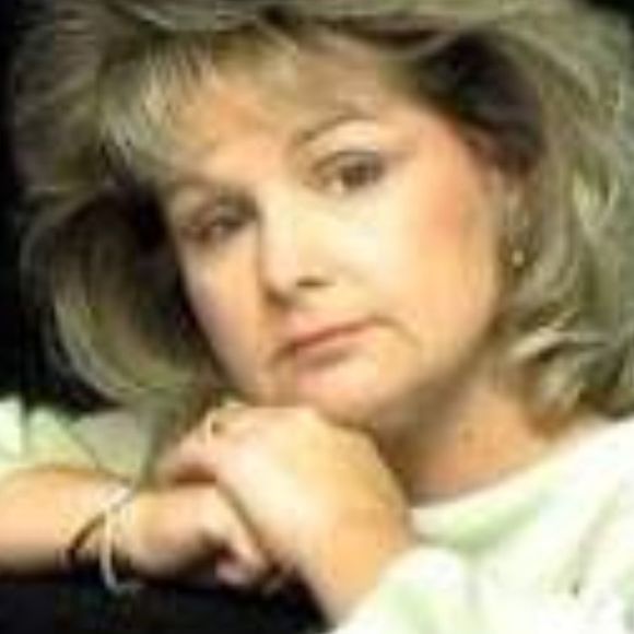Meet your Posher, Mary j
