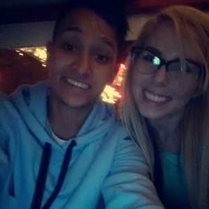 Meet your Posher, April