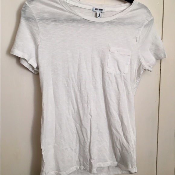 Basic white T