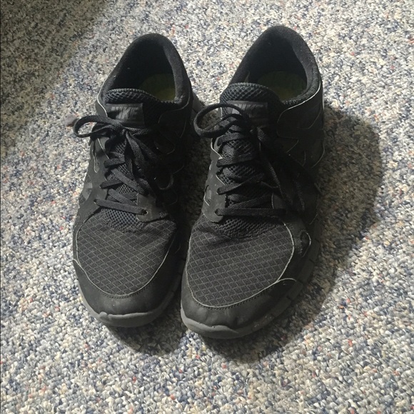 Shoes - Picture 2 of 2