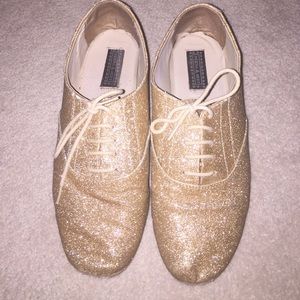 Shiny gold glitter flats