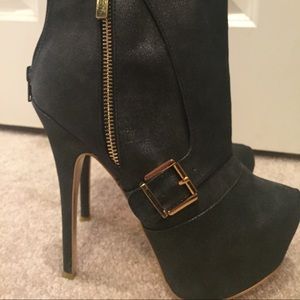 High heel booties