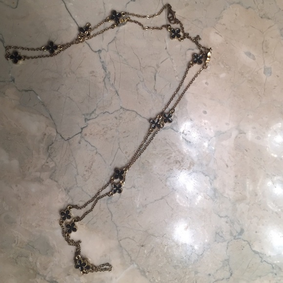 Look Alike Van Cleefe