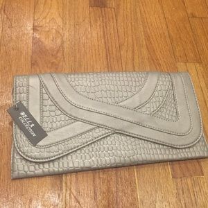 Silver clutch with optional shoulder strap