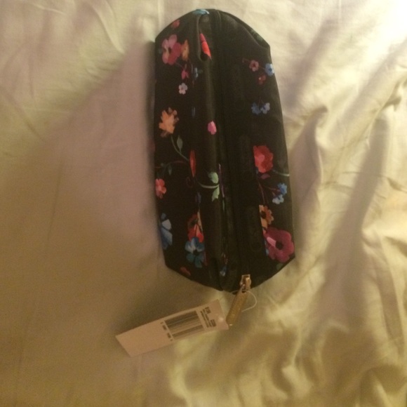 Makeup bag NWT