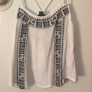 Rue 21 white and blue tank