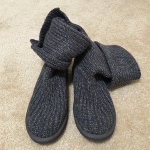 Gray ugg cardy boots size 5 kids