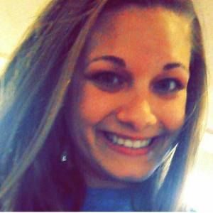 Meet your Posher, Dominique