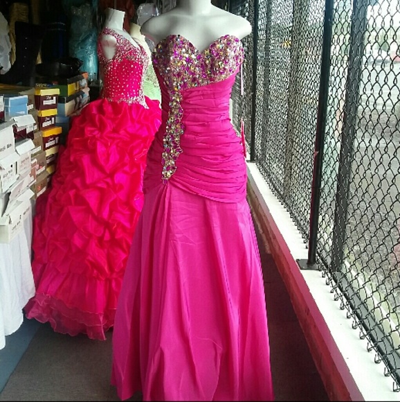 NWT Mermaid Prom dress - Picture 1 of 3