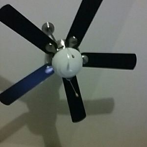 Meet your Posher, Cari