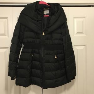Laundry by Shelli Segal  Black puffer coat