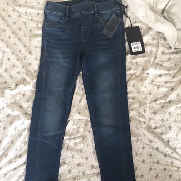 True Religion "The Runway" legging