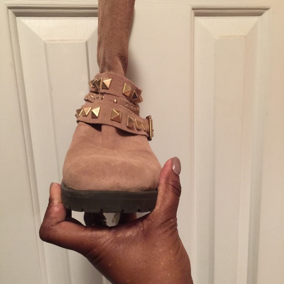 Bcbg Booties - image 2