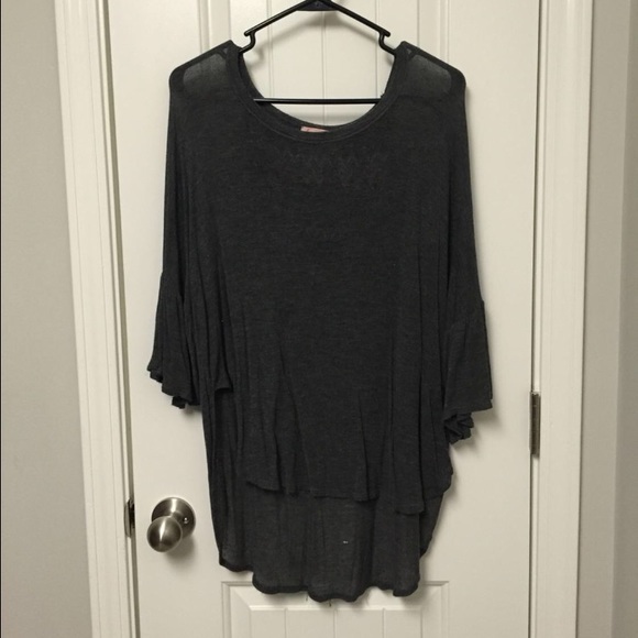 Long sleeve cute top