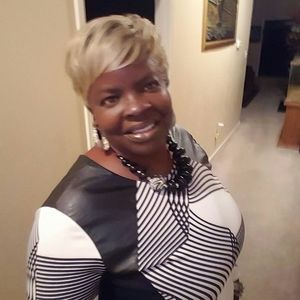 Meet your Posher, Jeannie