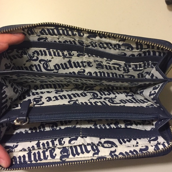 Juicy Couture Wallet - Picture 3 of 4