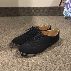 Barely used black oxfords.