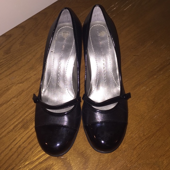 Bandolino, Black Heels, size 7
