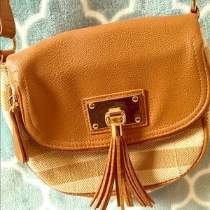 So! Crossbody Purse