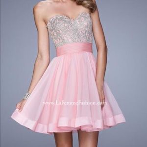 LaFemme Size 4/6 Short Formal or Junior Prom Dress