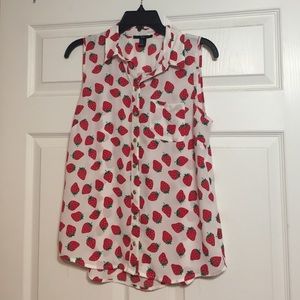 🍓Strawberry shirt🍓