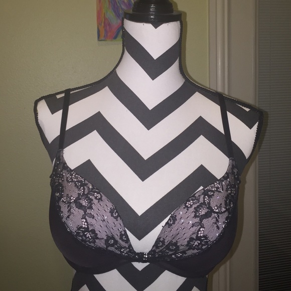 VS Push up bra.
