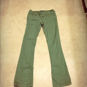 Size 00 American Eagle Kick Boot pant