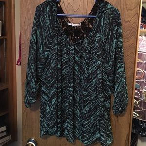 Cute Size 2 Maurice's Top