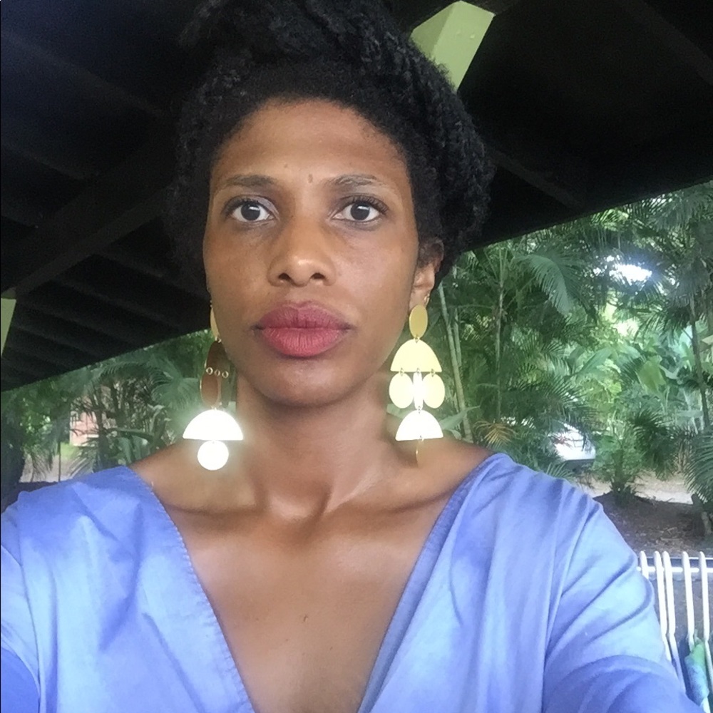 Meet your Posher, Amber