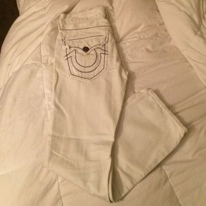 Men's white denim jeans