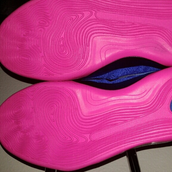 SOLD - Picture 3 of 4