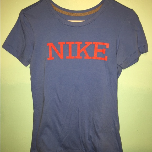 Blue nike tee shirt