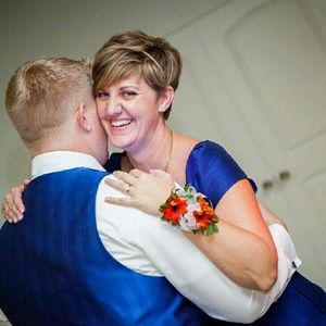 Meet your Posher, April