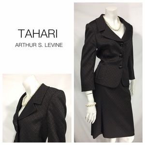 Tahari ASL 3-Button Jacquard Suit - Sz 10