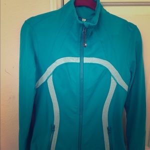 Lulu Lemon blue Define jacket