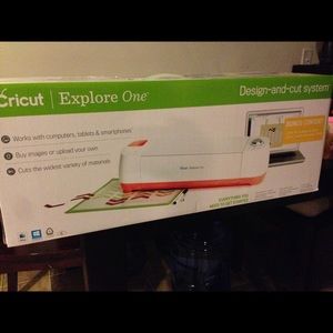 SOLD! BRAND NEW Cricut Explore One