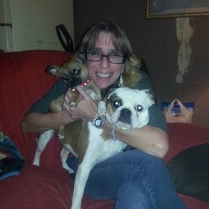 Meet your Posher, Dee