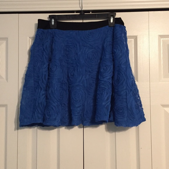 Delias Floral Skater Skirt Size L