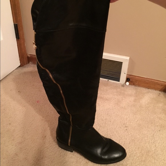 Leather boots - Picture 2 of 3