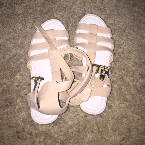 Cream colored gladiator sandals - Picture 1 of 3