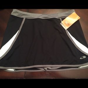 Girls Skort - sz 14-16 XL