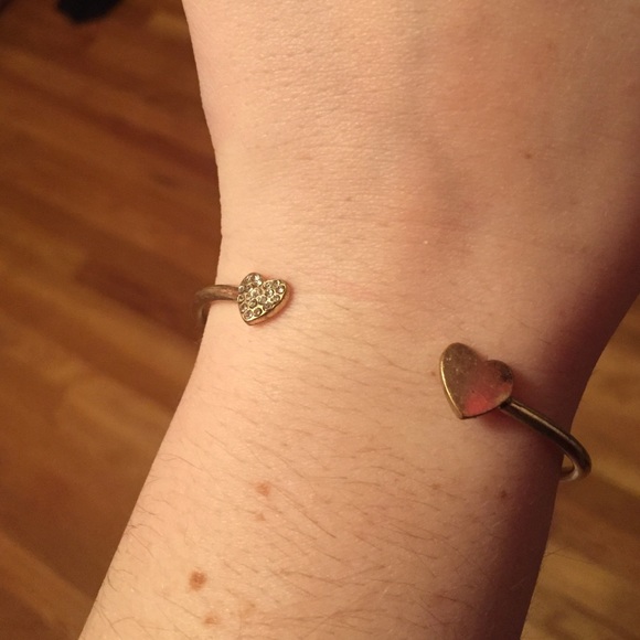Cute bracelet!