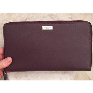 Kate Spade Travel Wallet