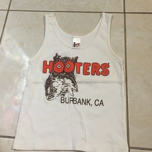 Hooters tank