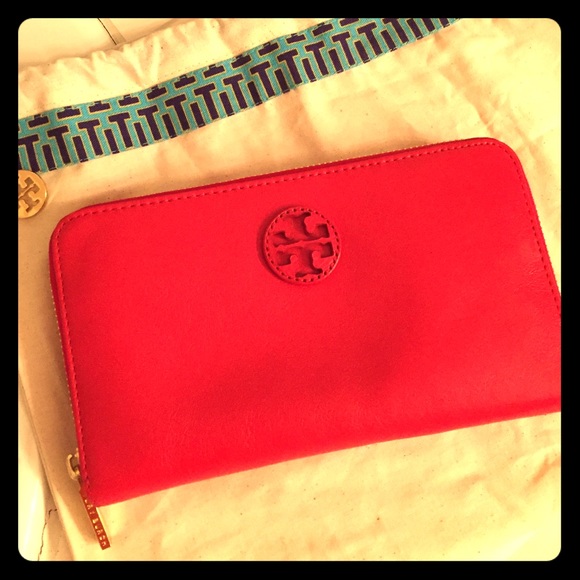 Tory Burch Handbags - Authentic Red Tory Burch Zip Wallet