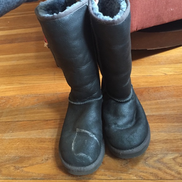 Metallic Grey Ugg- Read Description - Picture 3 of 4