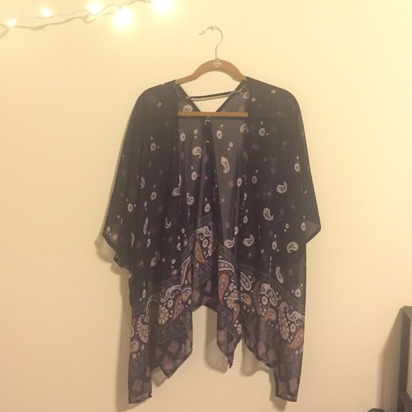 Forever 21 Kimono - Picture 1 of 3