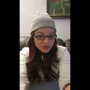 Meet your Posher, Corin