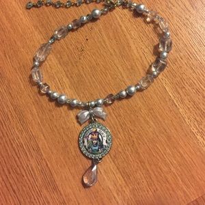 Tarina Tarantino Alice in wonderland necklace