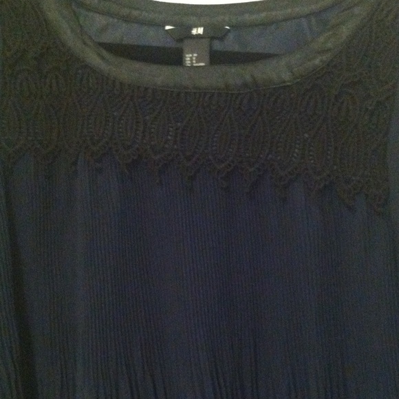 Shirt - Picture 3 of 4